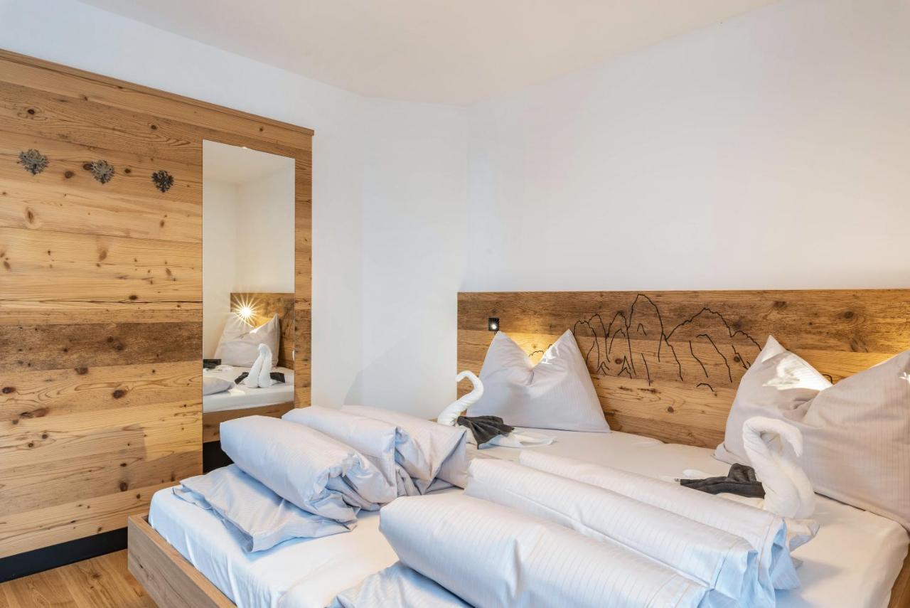 Planerhof Apartment Lilie ฟูเนส ภายนอก รูปภาพ