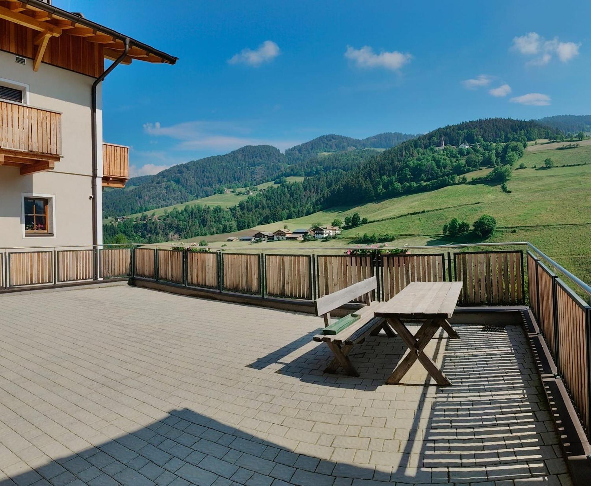 Planerhof Apartment Lilie ฟูเนส ภายนอก รูปภาพ